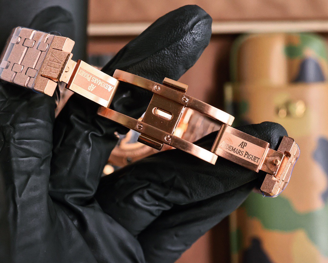 Audemars Piguet AP オーデマピゲ ロイヤルオーク シリーズ 複雑機能万年暦腕時計 26574ST.OO.1220ST.01