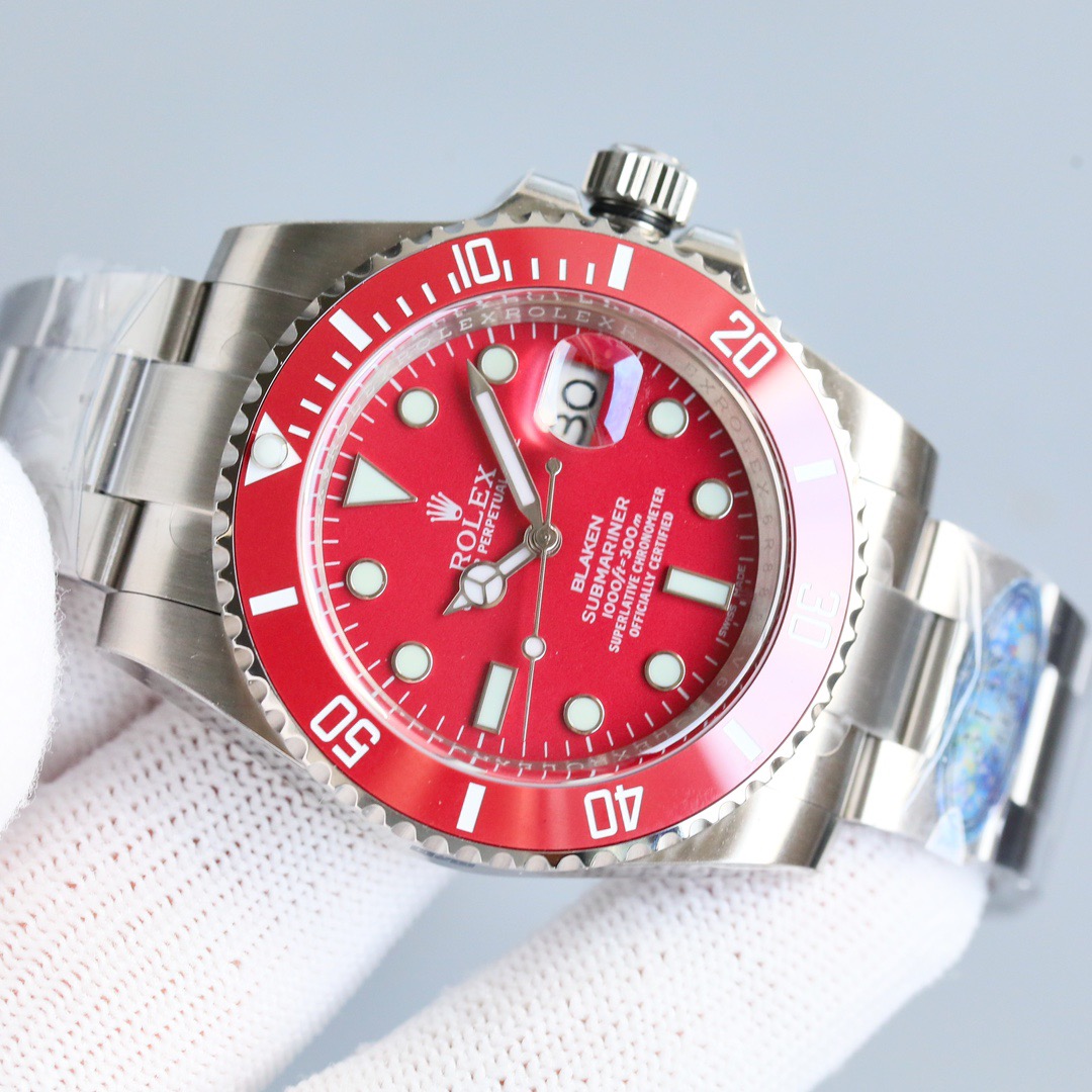 ROLEX ロレックス 潜水者SUBシリーズ  機械式時計潜水艇乗組員「70周年記念日」を称えて