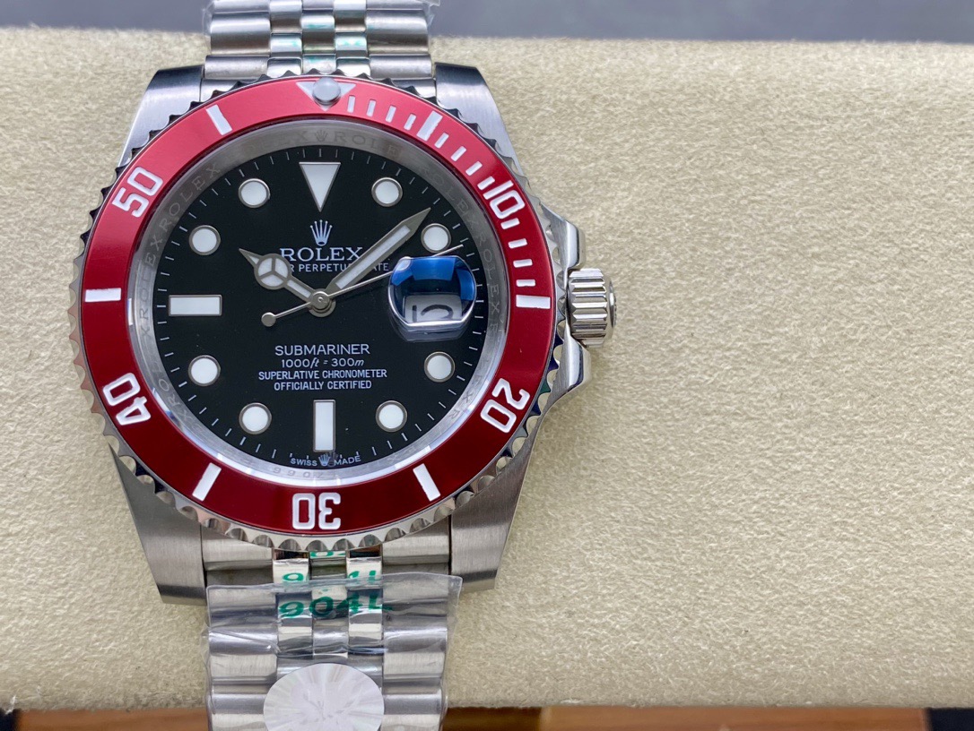 ROLEX ロレックス 潜水者SUBシリーズ  機械式時計潜水艇乗組員「70周年記念日」を称えて