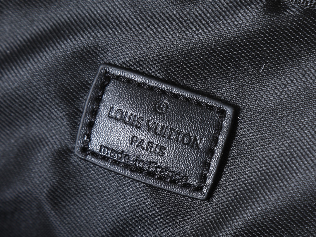 ルイ・ヴィトン LV 2026新作 M46457-40445-40444 Voyage メンズショルダーバッグ 小サイズブリーフケース