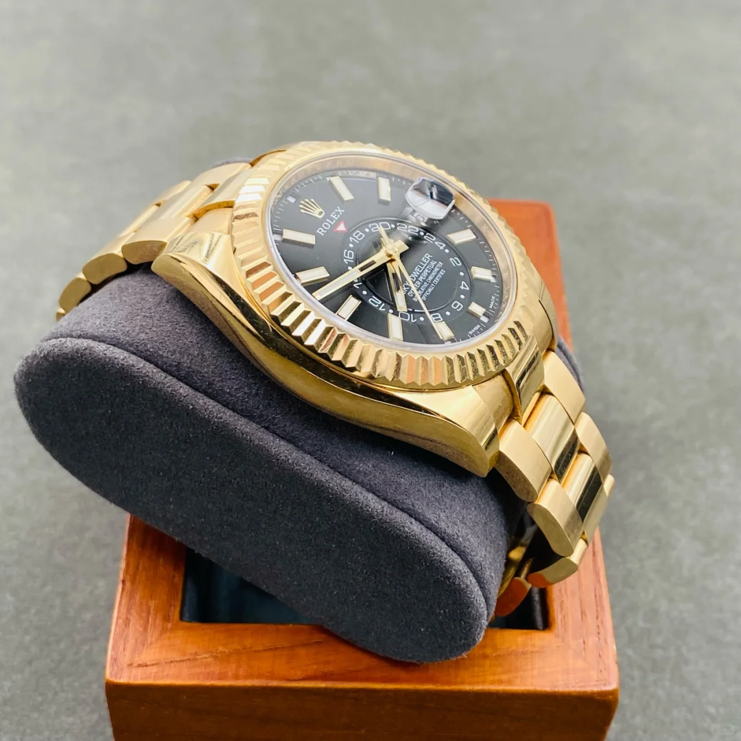 スカイドゥエラー 42MM時計