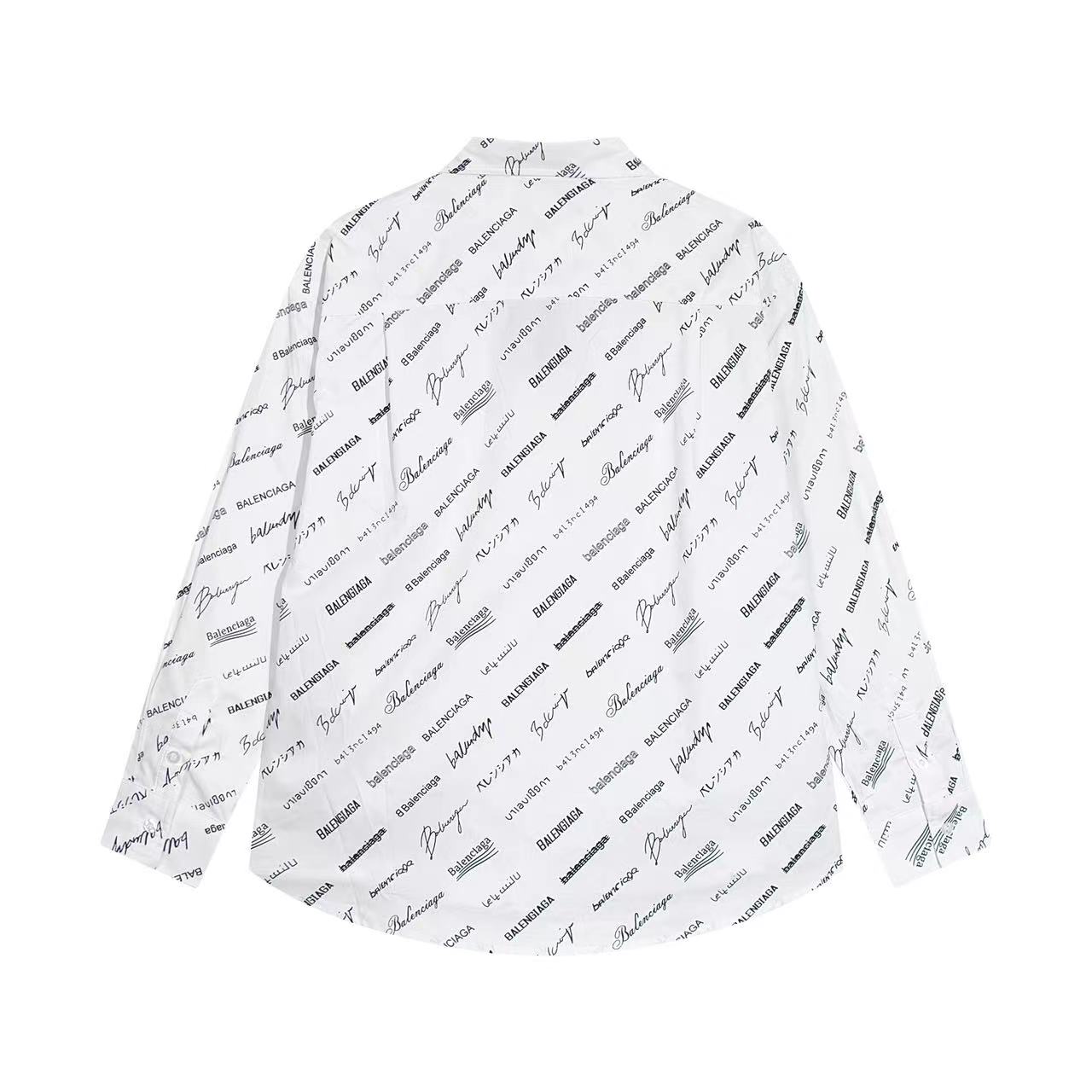 【Balenciaga 旗艦店】ご好評に付き再入荷！！