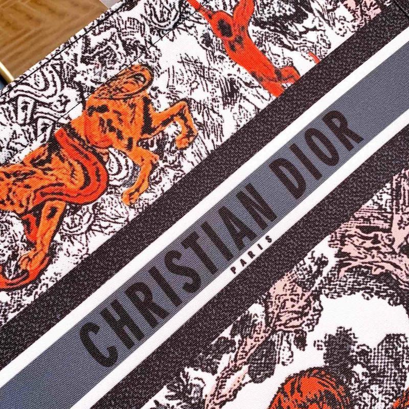 Dior(ディオール) Toile de Jouy ブックトート 2色