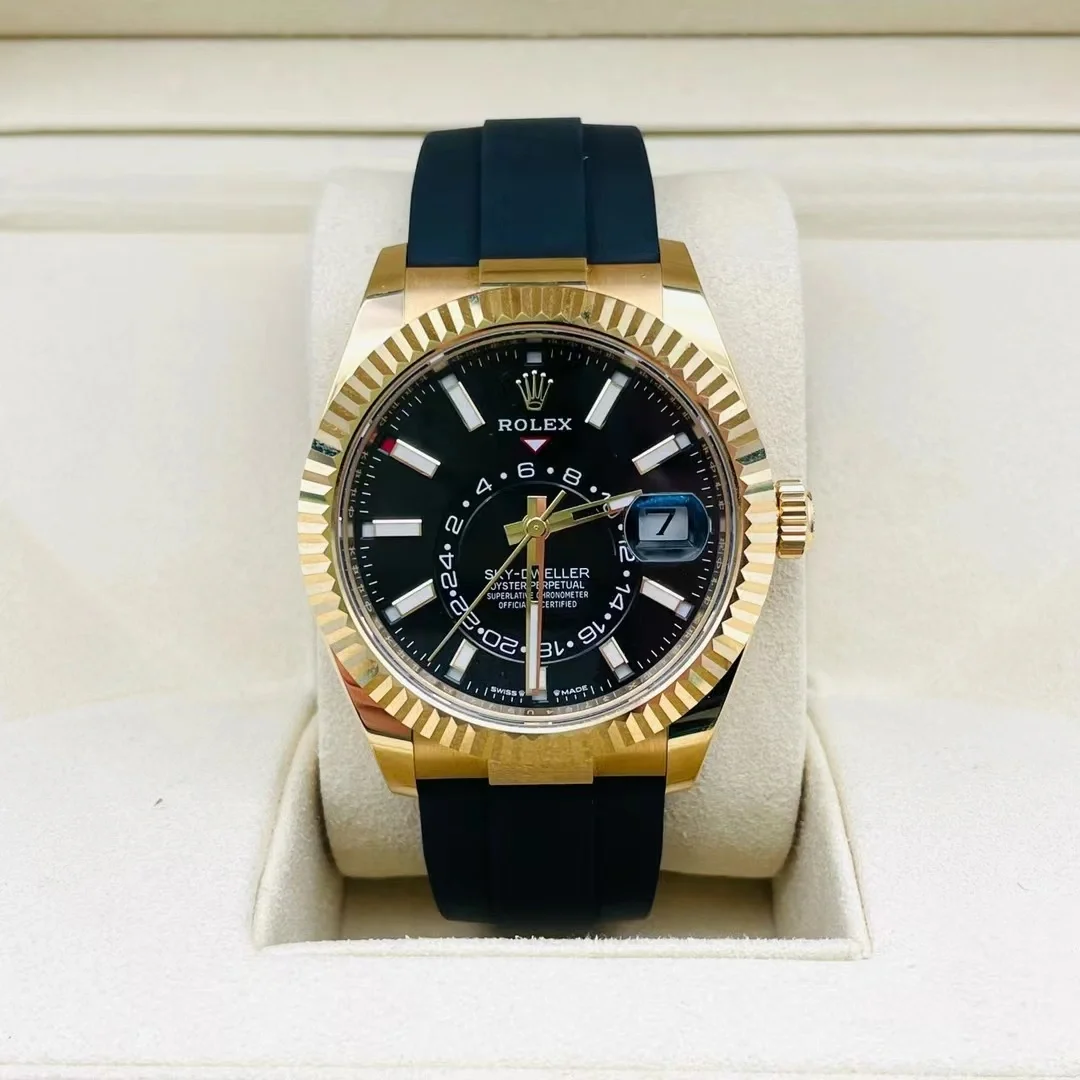 スカイドゥエラー 42MM時計