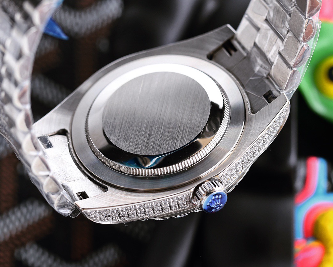 Rolex ロレックス 2025年新作 デイトナ 機械式腕時計 ダイヤモンド装飾シリーズ