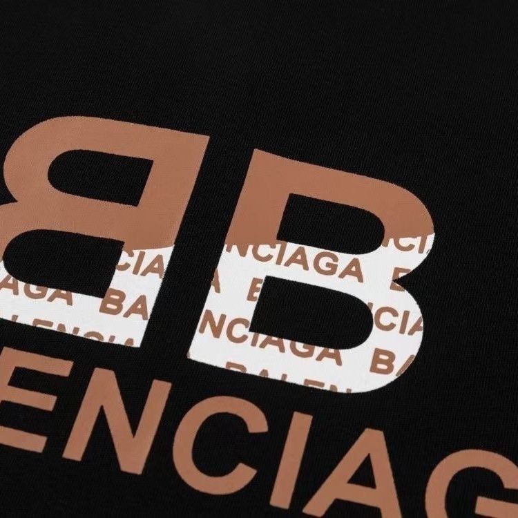 【BALENCIAGA 公式旗艦店】バレンシアガ Tシャツ ご好評に付き再入荷!