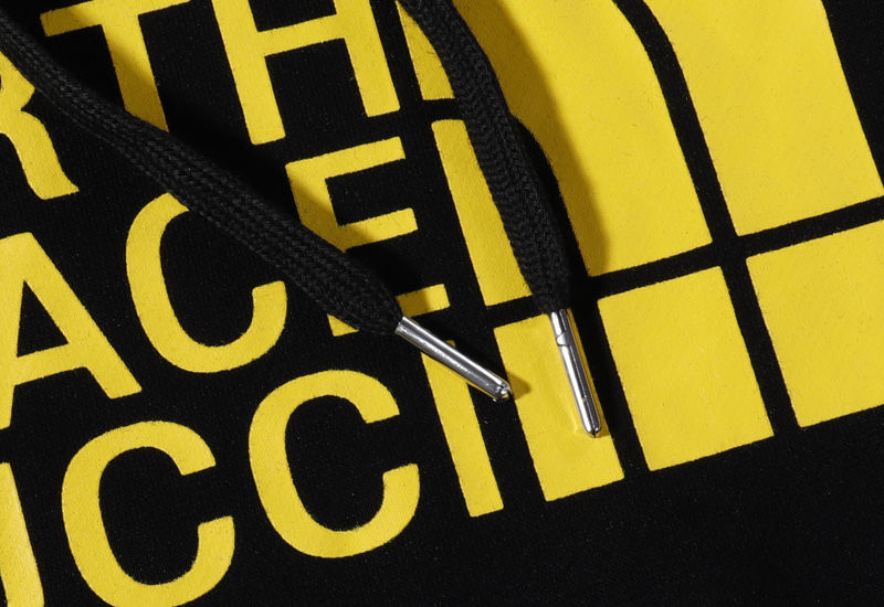 【GUCCI 公式旗艦店】グッチ ご好評に付き再入荷！！