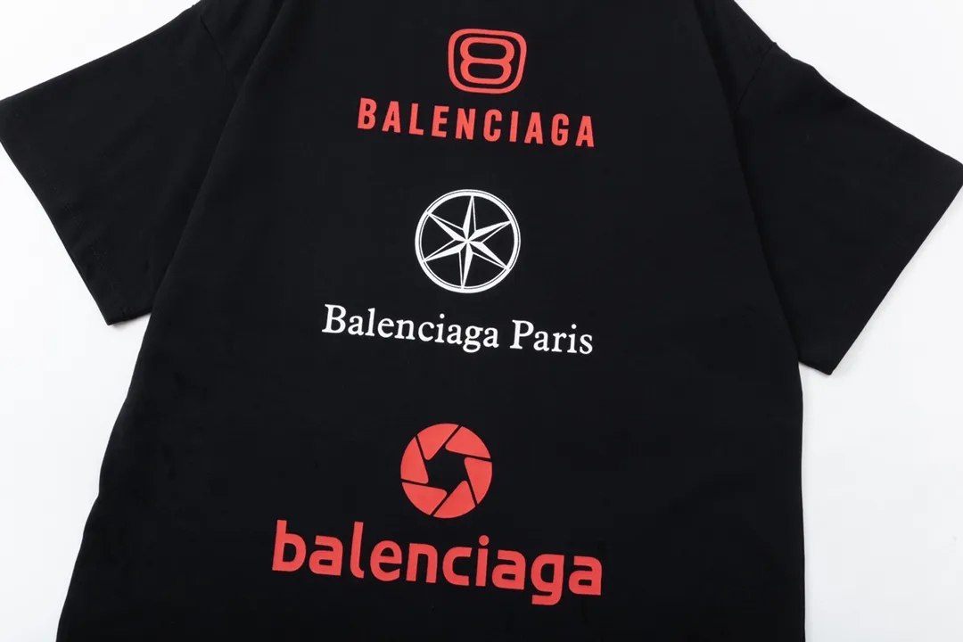 【BALENCIAGA 公式旗艦店】バレンシアガ Tシャツ ご好評に付き再入荷！