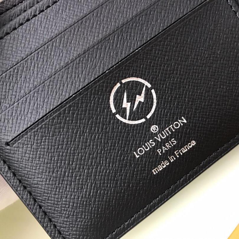 Louis Vuitton（ルイヴィトン）ポルトフォイユ・ミュルティプル M62545