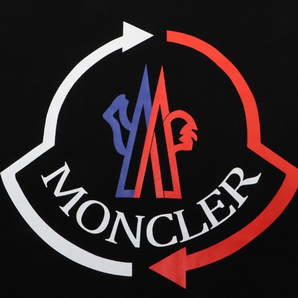 【Moncler 】（モンクレール）男女兼用、ご好評に付き再入荷！