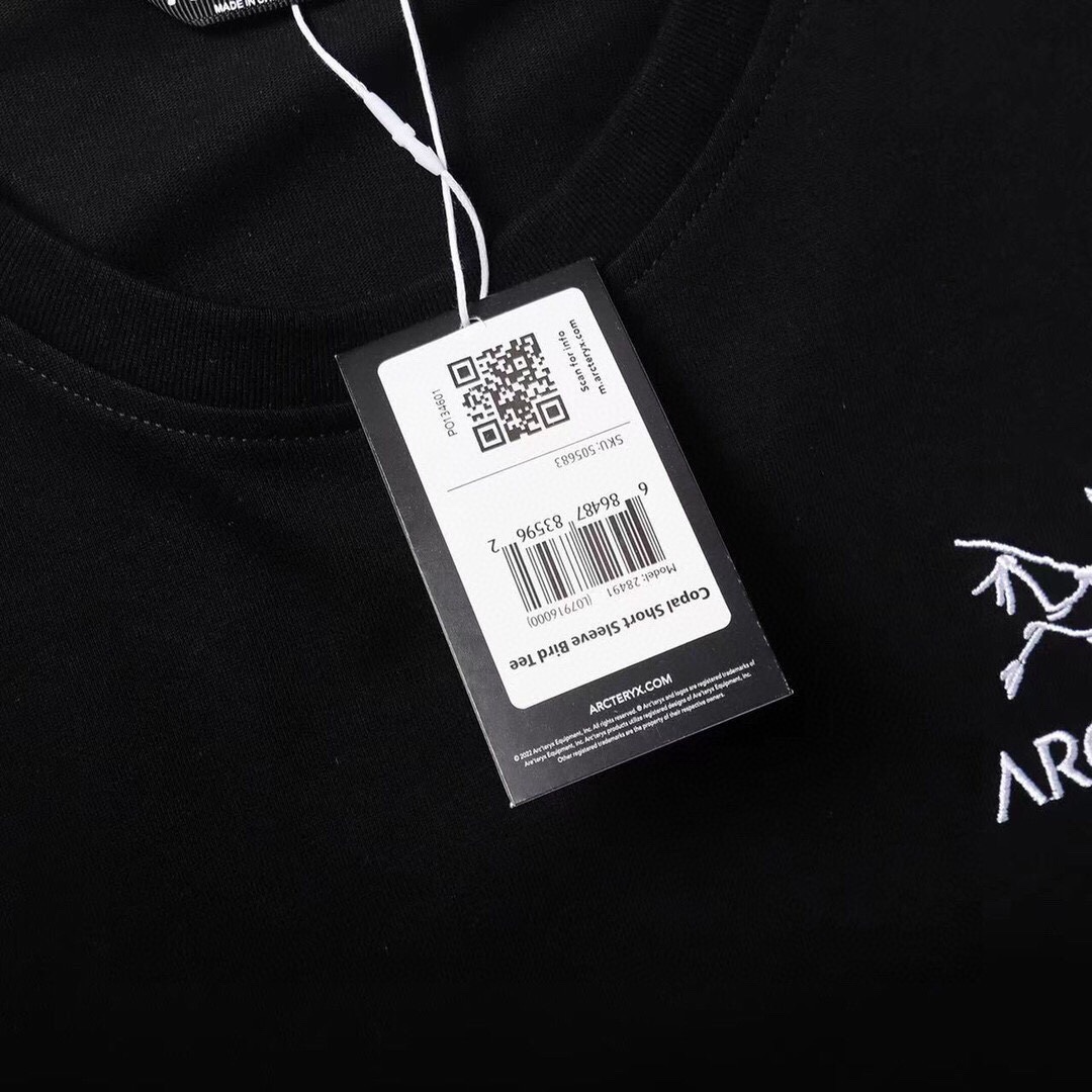 Tシャツ ロゴ ショートスリーブ 2024SS 2色 メンズ/ウィメンズ