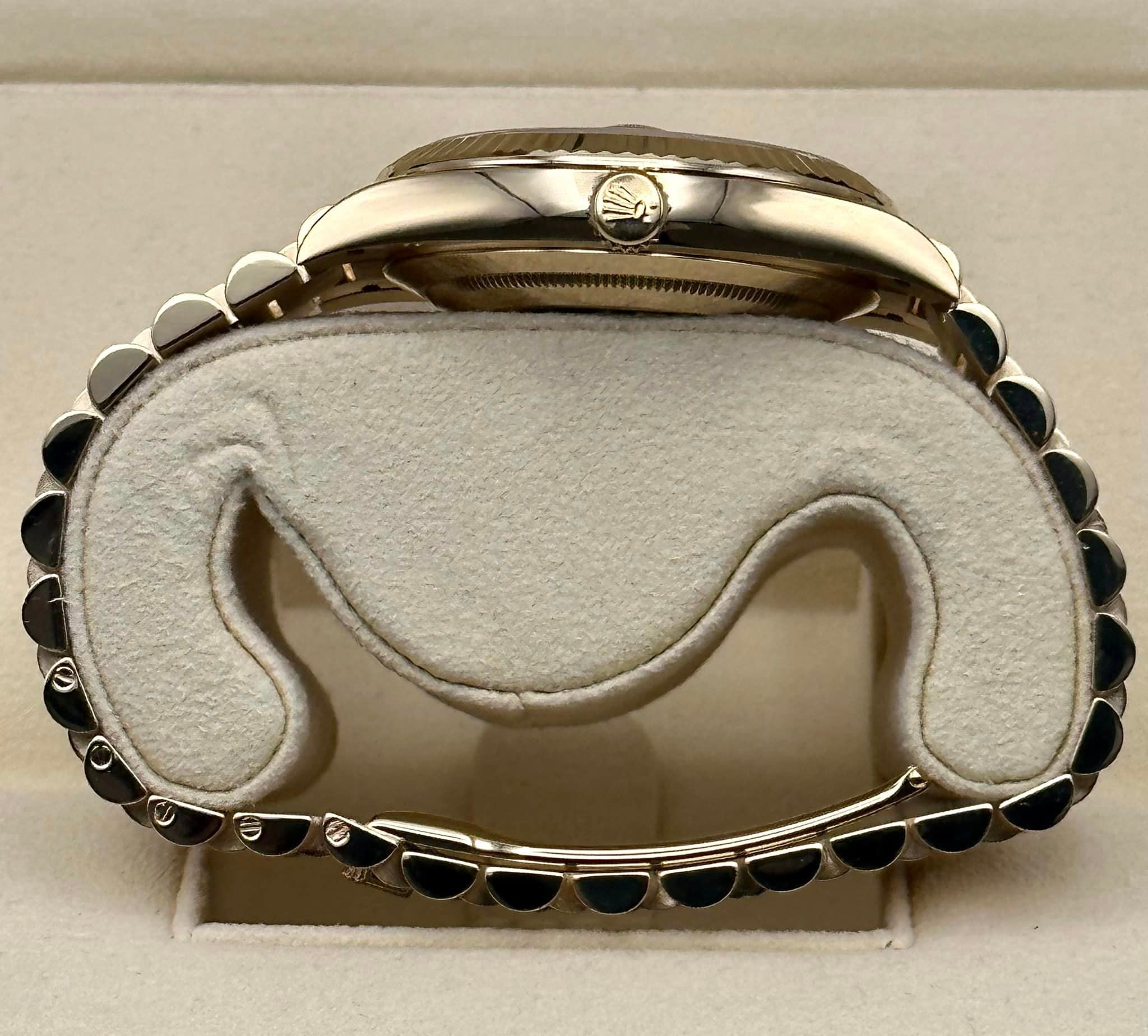 2020 ロレックス デイデイト 40mm 228238 プレジデンシャル シャンパンダイヤル