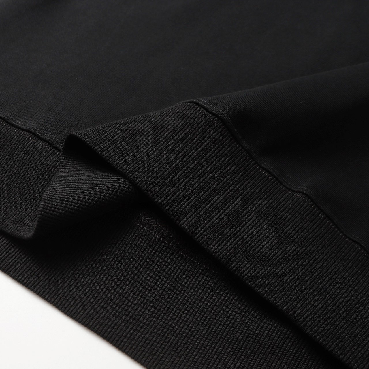 【DIOR 公式旗艦店】着好評に付き再入荷！