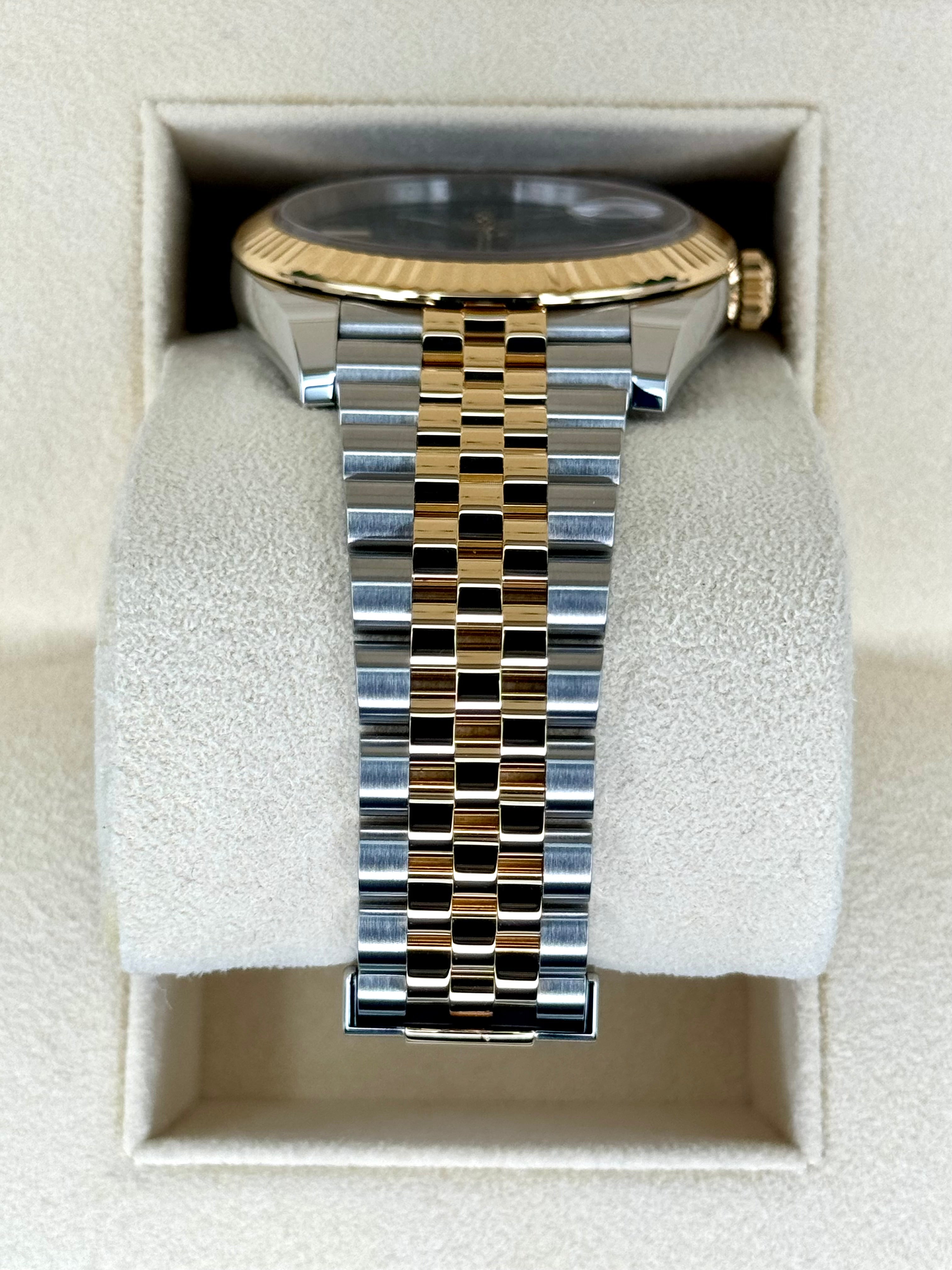 NEW 2024 ロレックスデイトジャスト41ミリメートル126333ツートーンジュビリーウインブルドンダイヤル