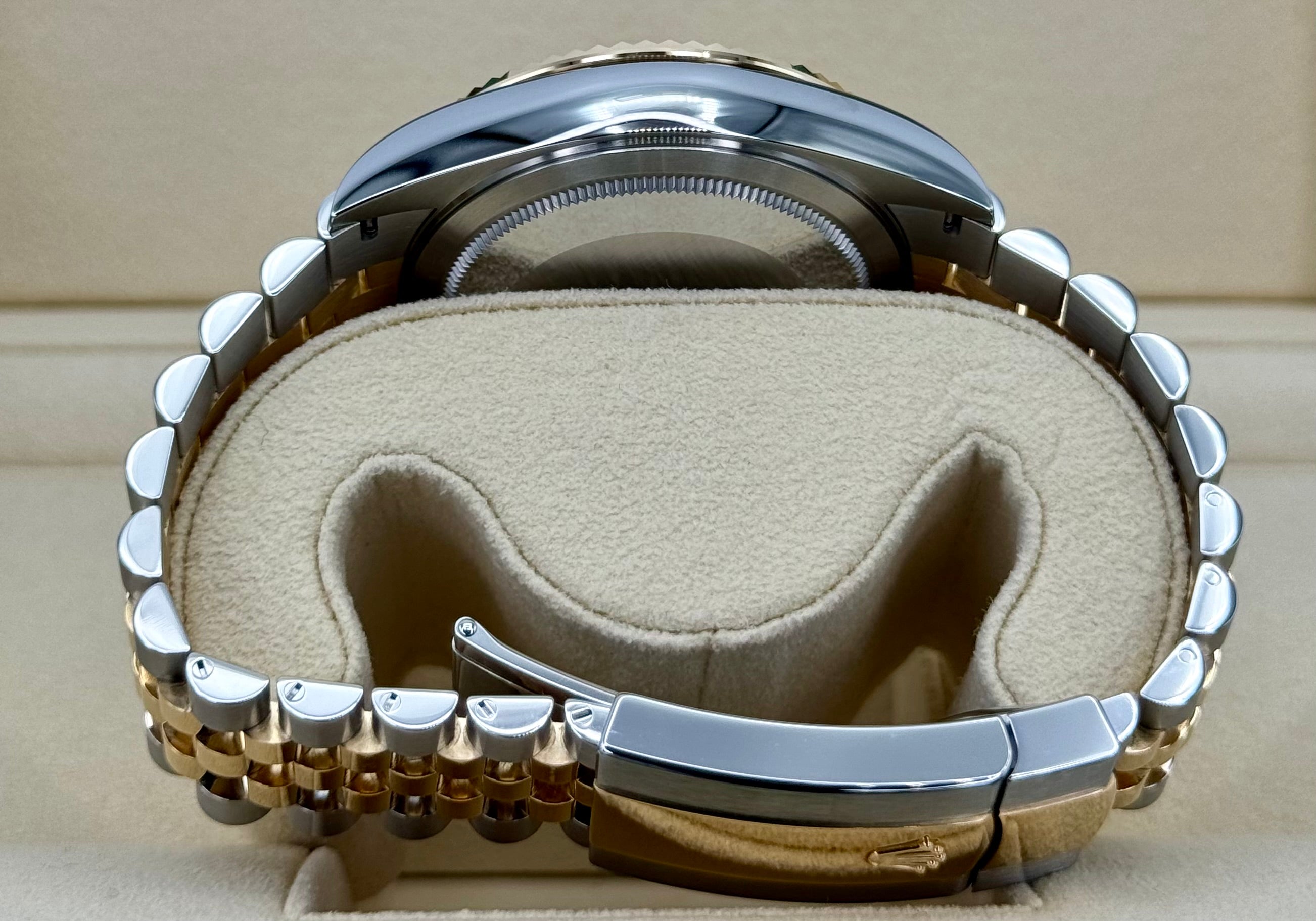 NEW 2024 ロレックス スカイドゥエラー 42mm 336933 ツートーンジュビリーホワイトダイヤル