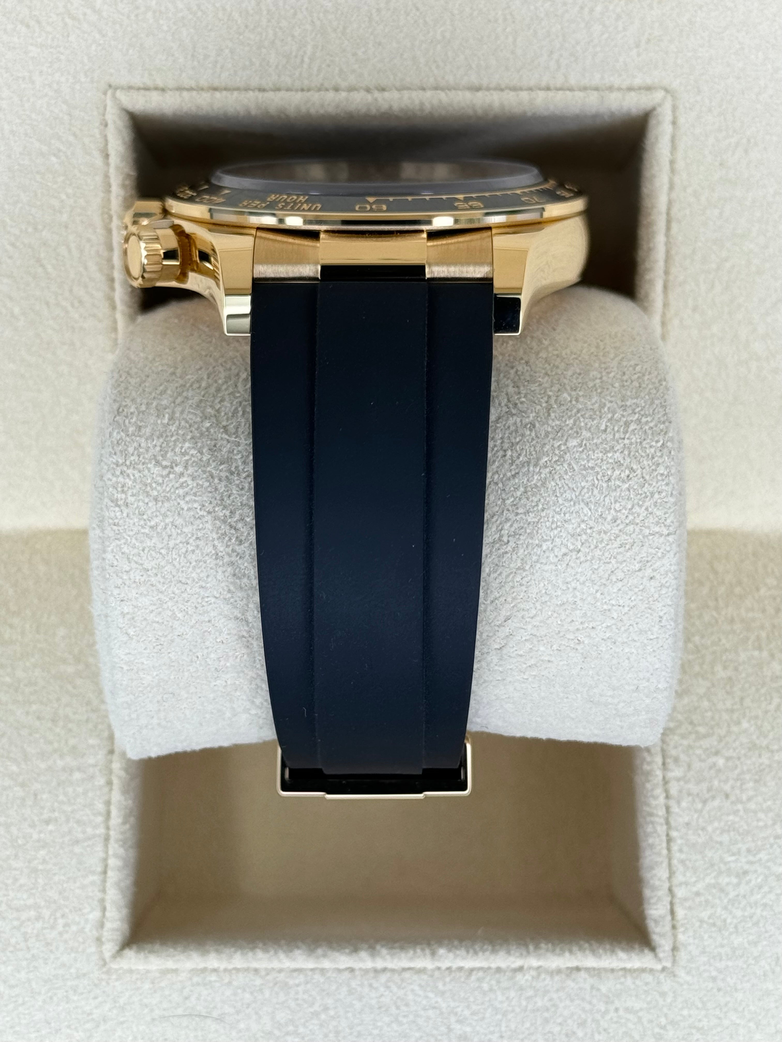 NEW 2024 ロレックス デイトナ 40mm 126518LN オイスターフレックス シャンパンダイヤル