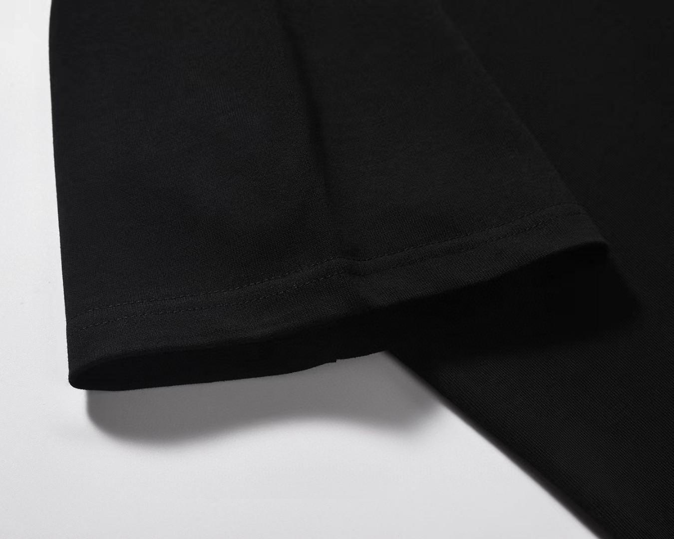 【CHANEL】（シャネル）半袖 男女兼用、ご好評に付き再入荷！