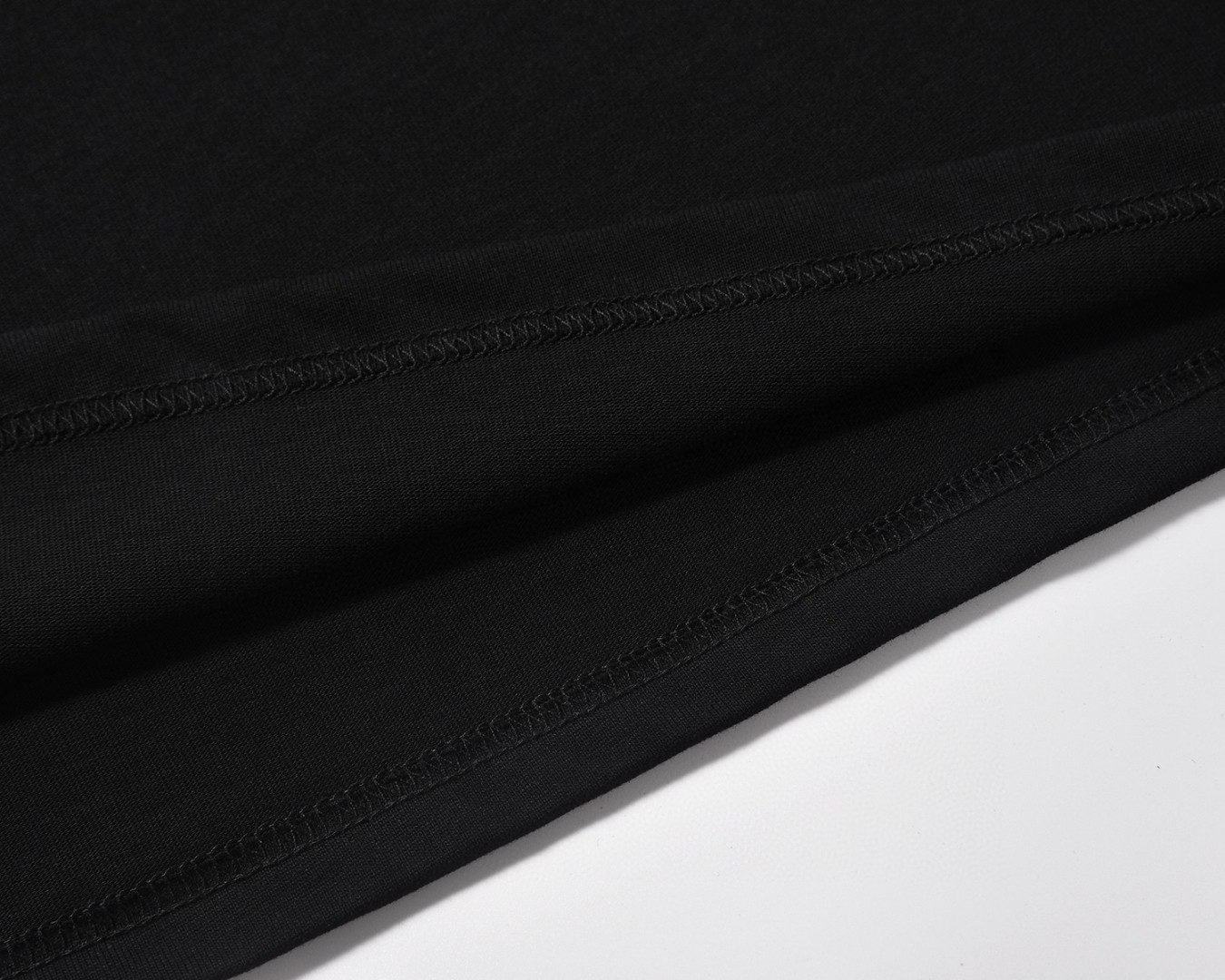 【CHANEL】（シャネル）半袖 男女兼用、ご好評に付き再入荷！