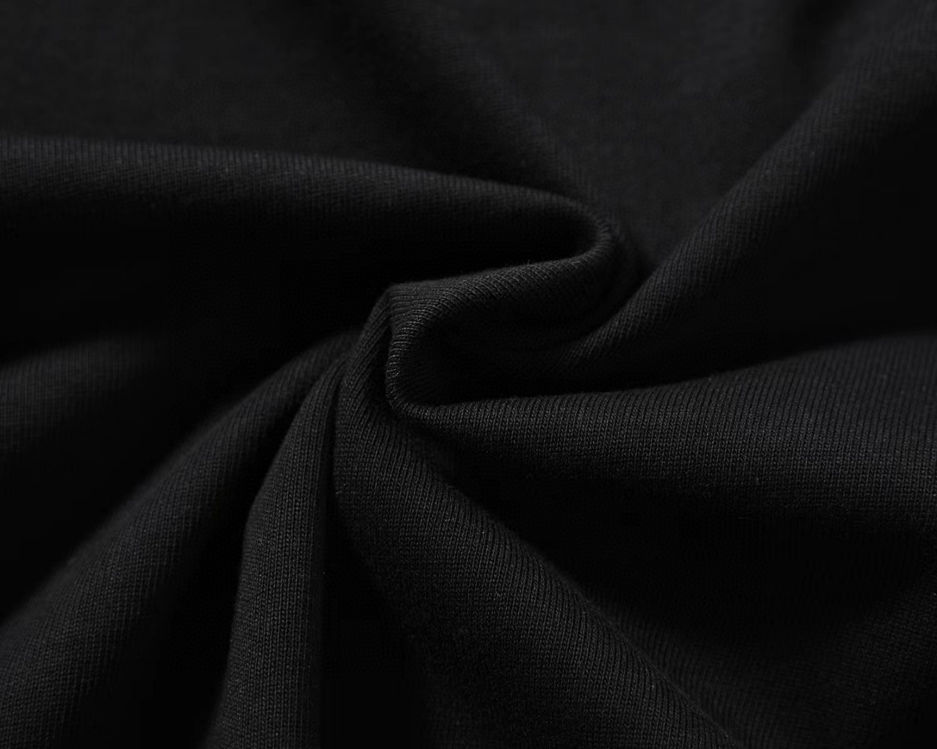 【CHANEL】（シャネル）半袖 男女兼用、ご好評に付き再入荷！