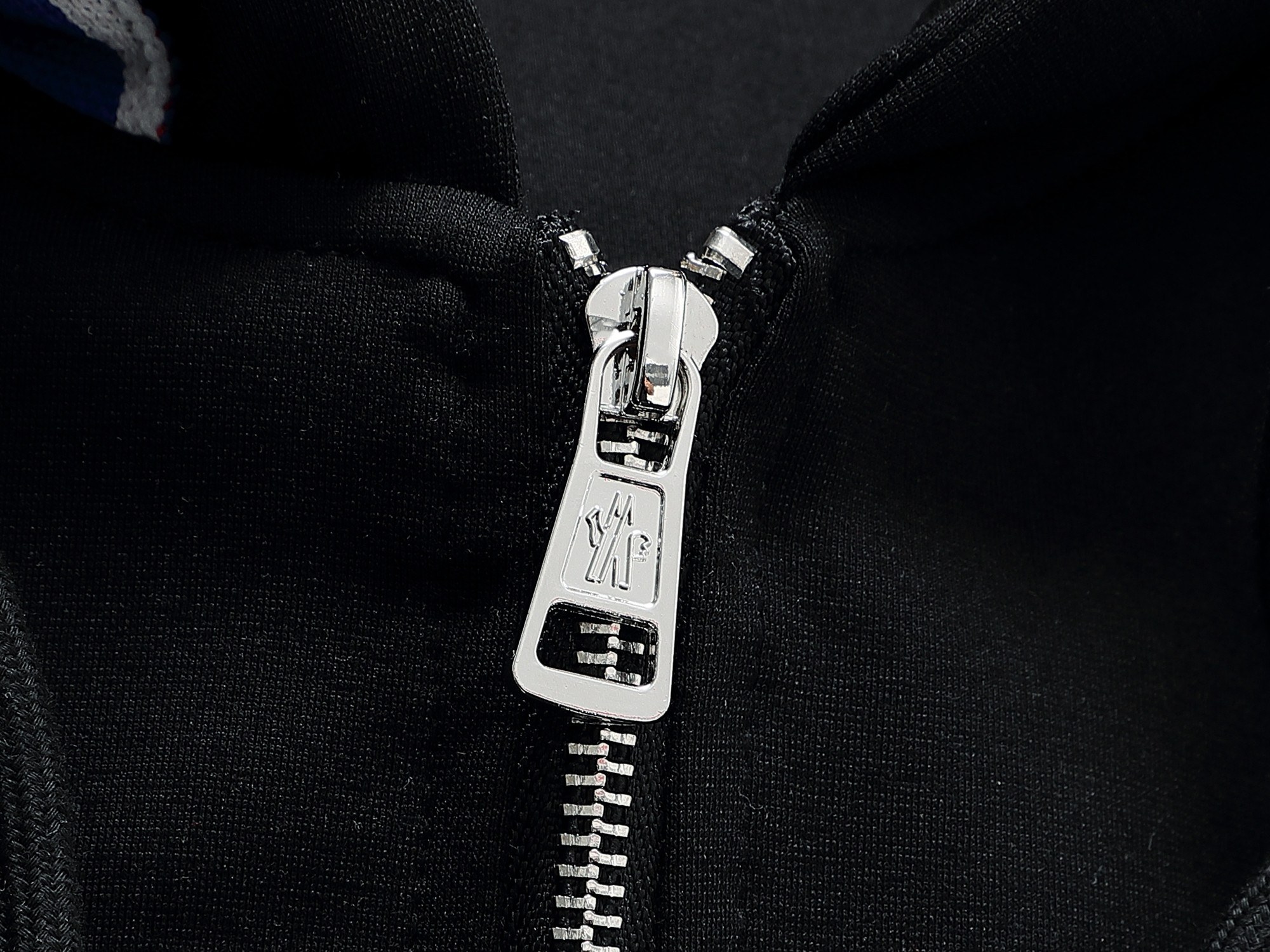 【MONCLER】モンクレール、【即日出荷】ご好評に付き再入荷！