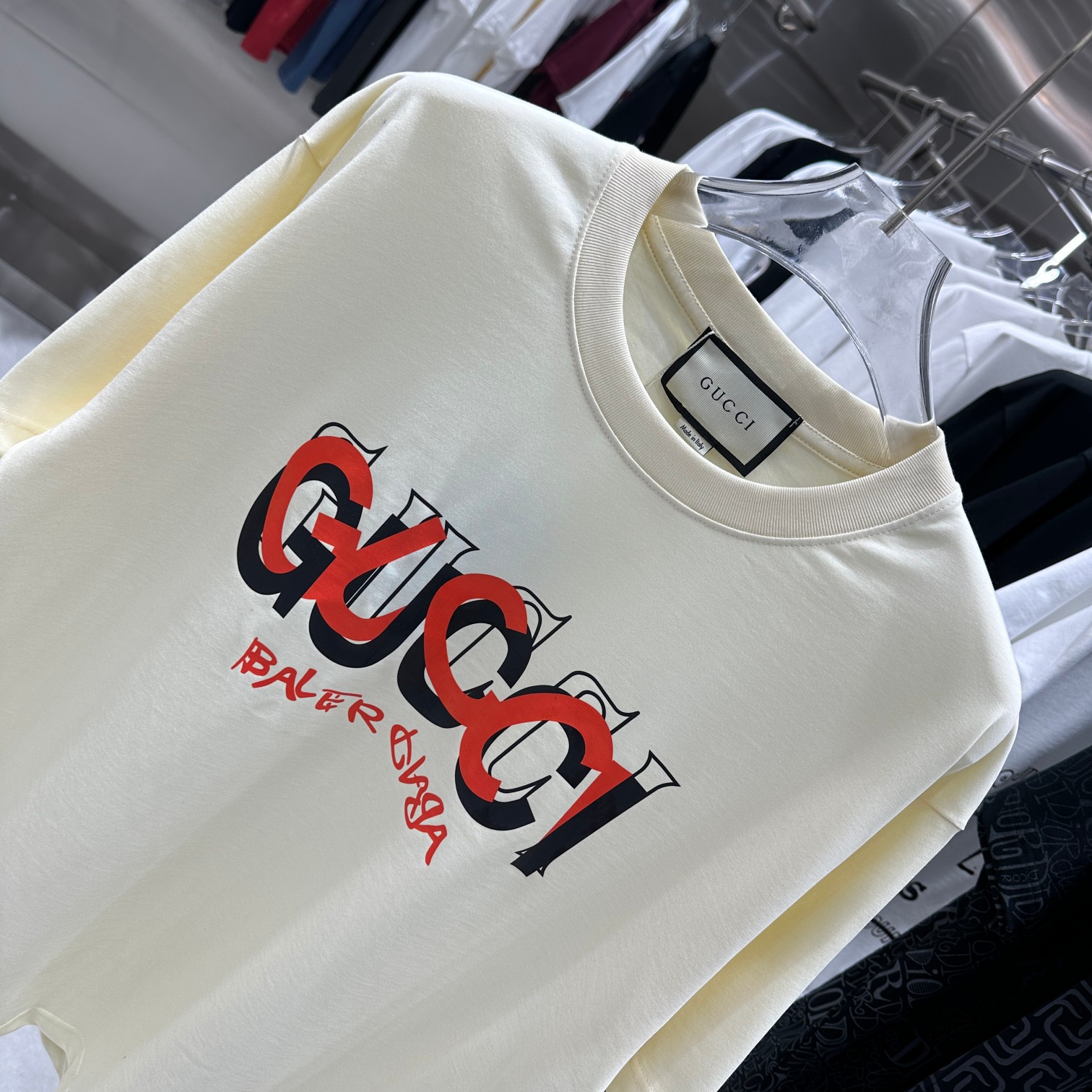 【GUCCI 公式旗艦店】クッチ Tシャツ ご好評に付き再入荷！