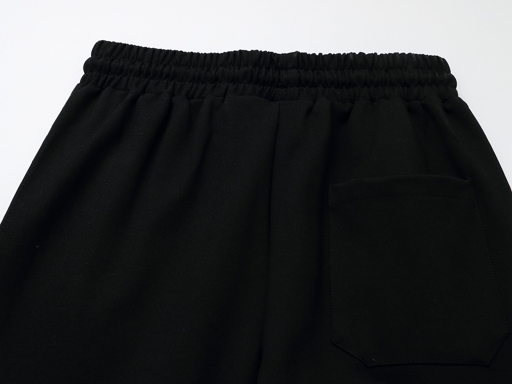 【BURBERRY公式旗艦店】ご好評に付き再入荷！