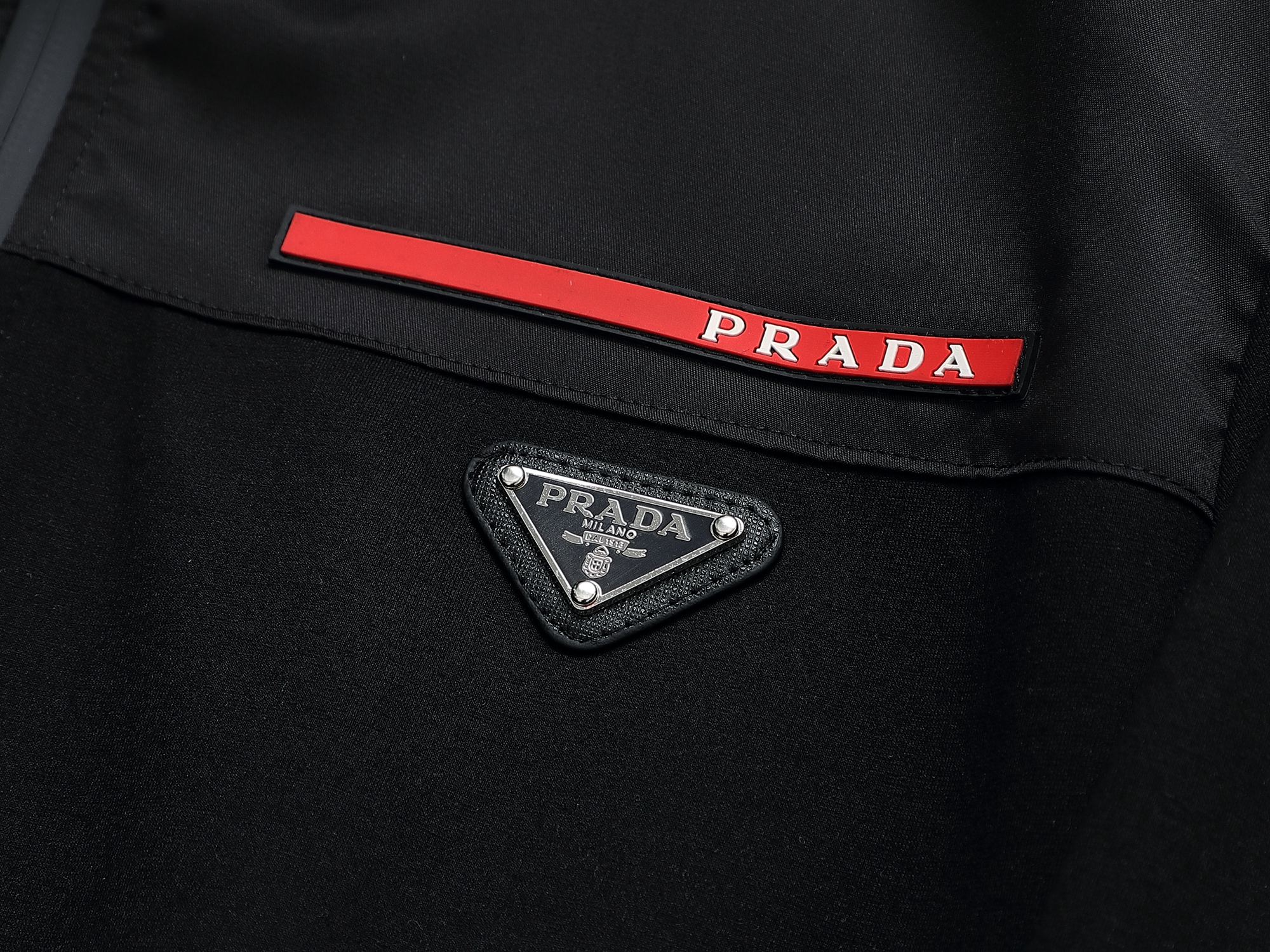 【Prada】( プラダ ) 【即日出荷】ご好評に付き再入荷!