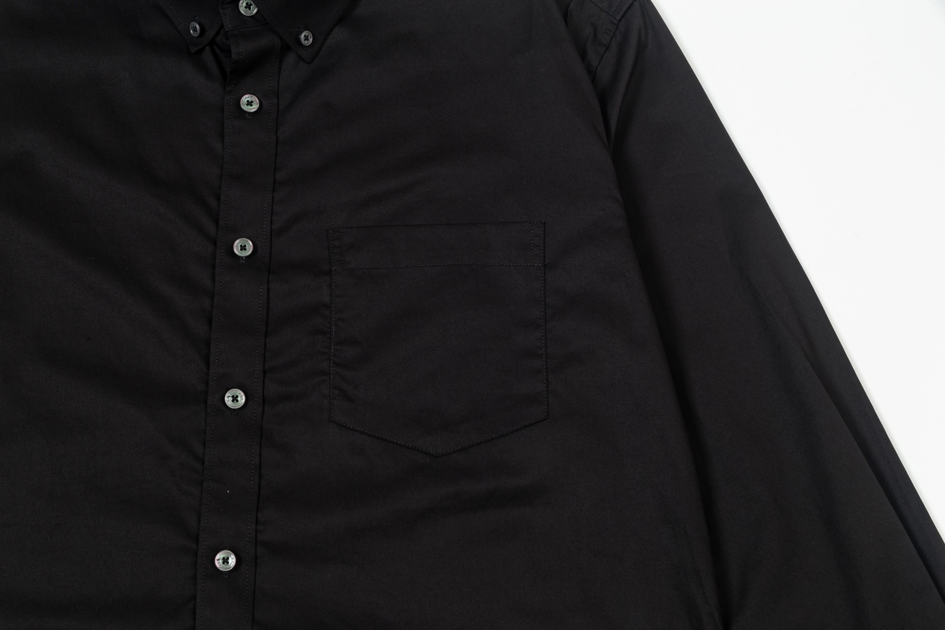 【BALENCIAGA公式旗艦店】好評に付き再入荷！！