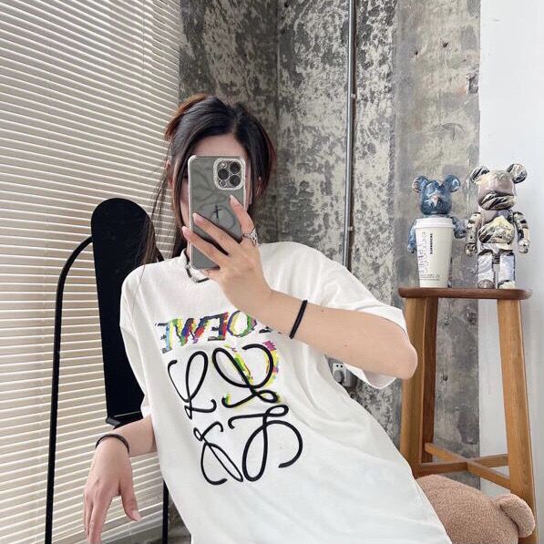 【Loewe】（ロエベ）男女兼用、ご好評に付き再入荷！