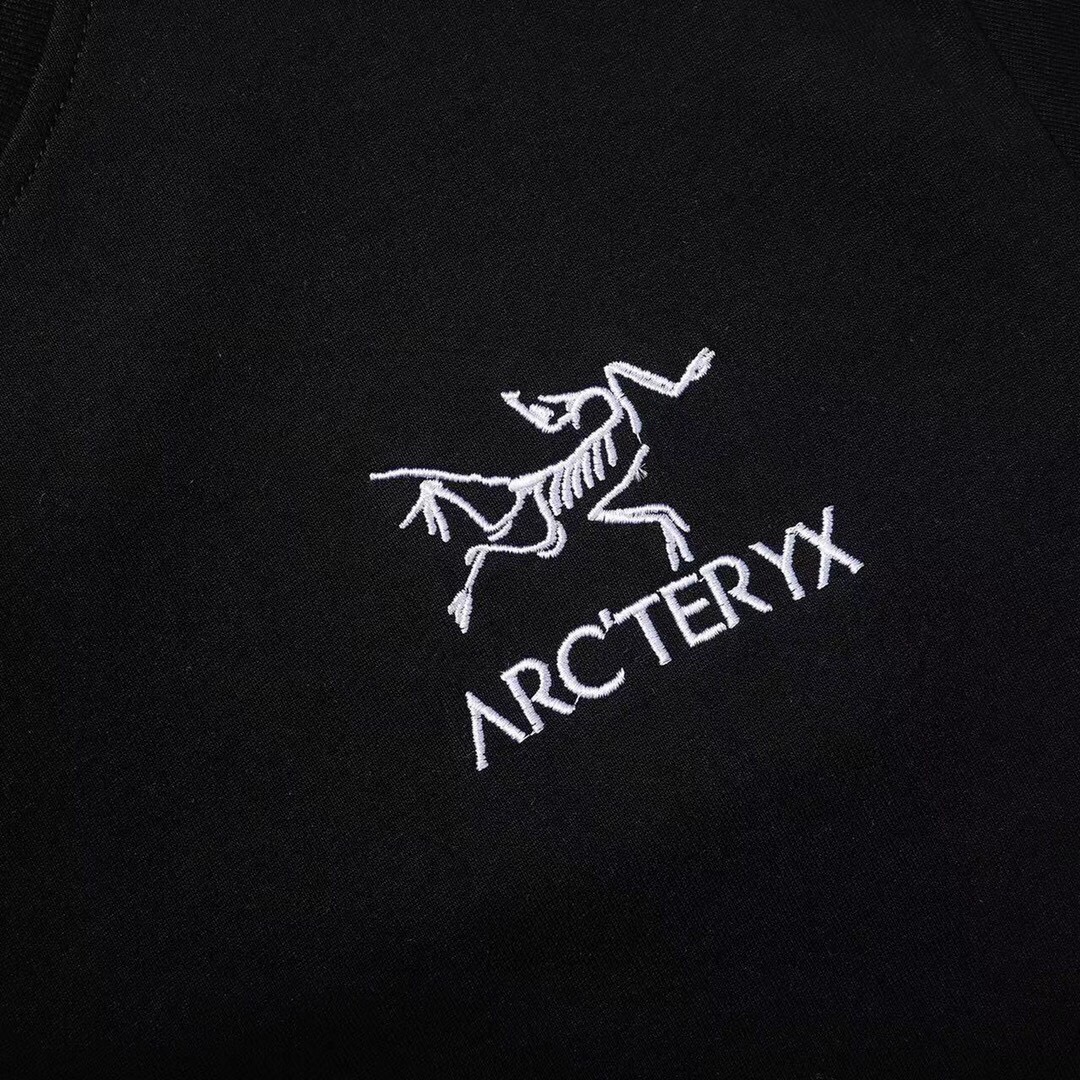 Tシャツ ロゴ ショートスリーブ 2024SS 2色 メンズ/ウィメンズ