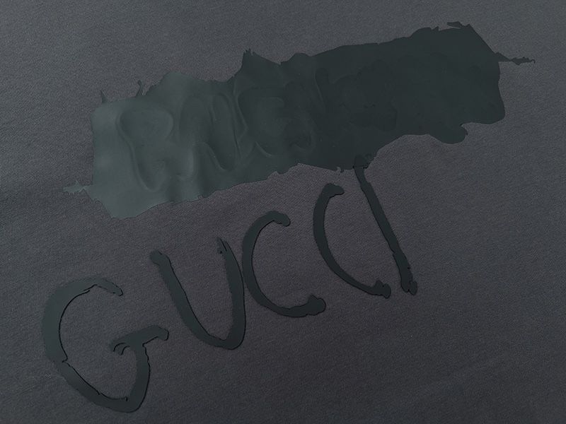 【Gucci 】（グッチ）男女兼用、ご好評に付き再入荷！