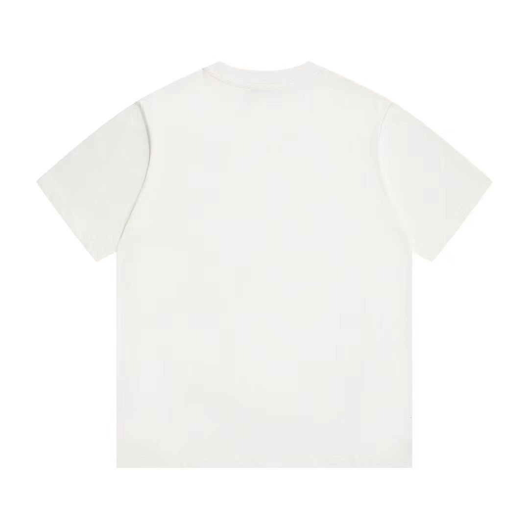 【Gucci 】(グッチ)半袖 男女兼用、ご好評に付き再入荷!