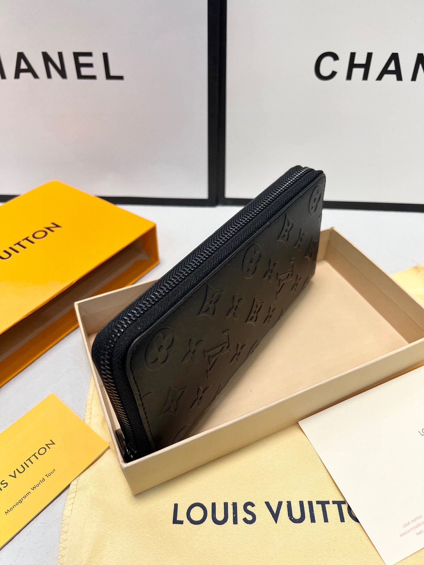 限定30個！LOUIS VUITTON 財布  ハンドバッグ  幅20CMx高10CM M80505