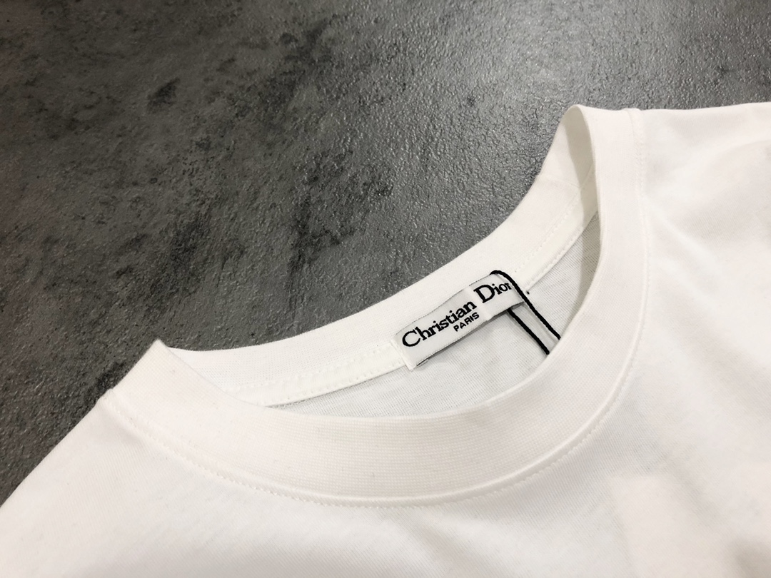 【 DIOR 公式旗艦店】ディオール Tシャツ ご好評に付き再入荷！