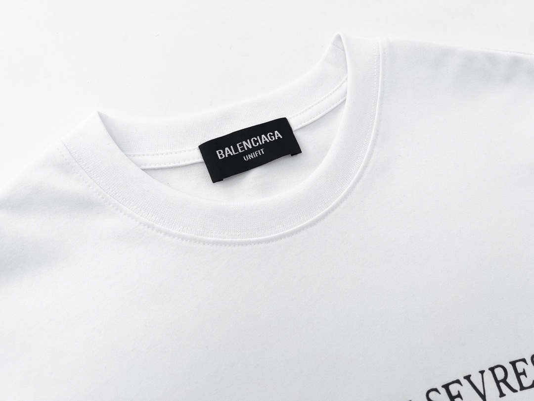 【BALENCIAGA】（バレンシアガ ）半袖 男女兼用