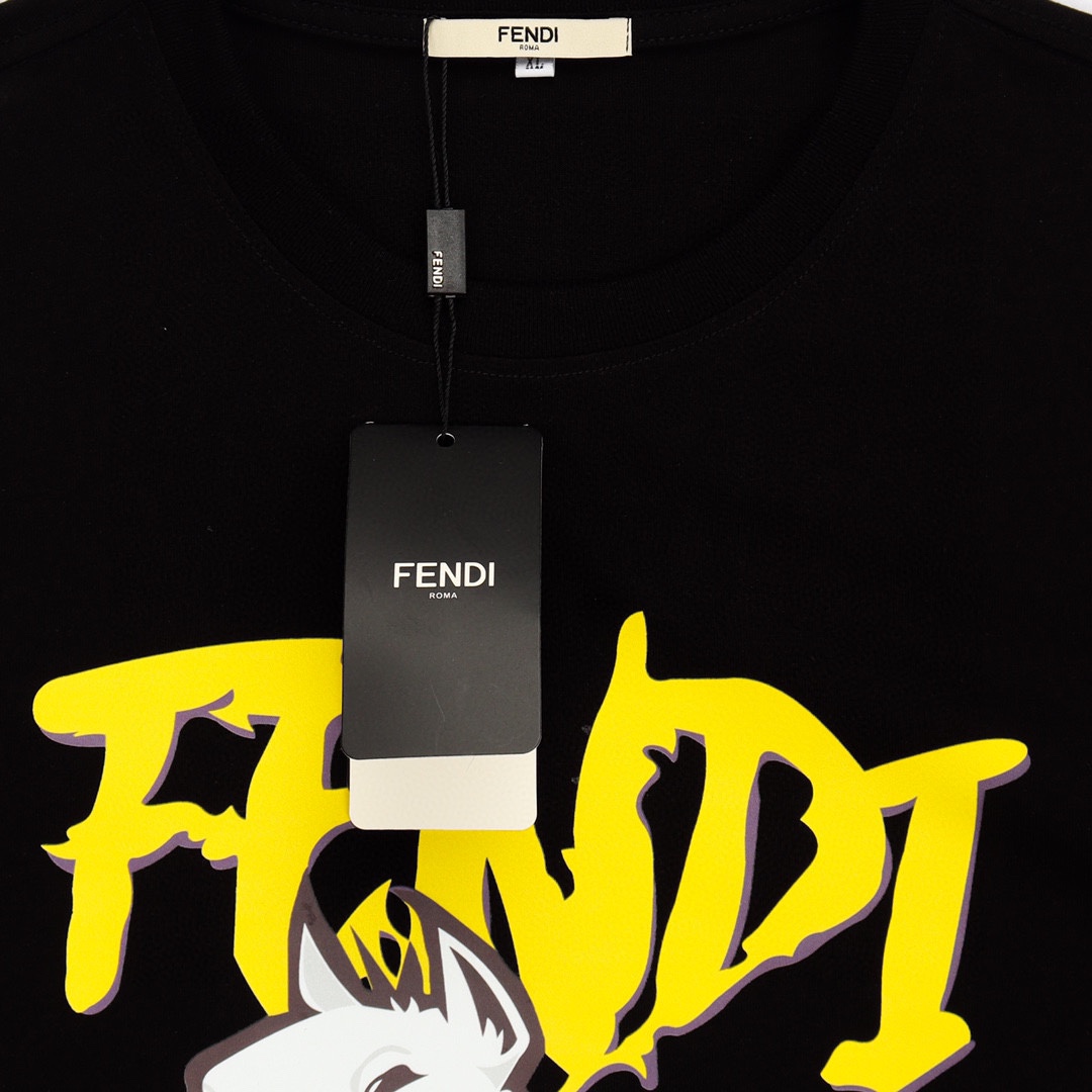 【FENDI】【在庫あり】【即日出荷】（フェンディ）男女兼用