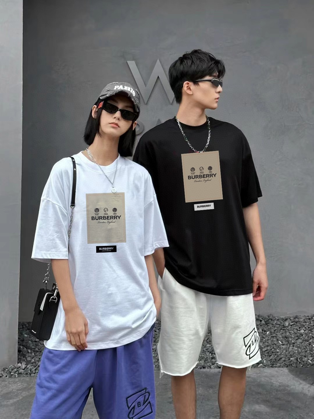 【Burberry】（バーバリー )半袖 男女兼用、ご好評に付き再入荷！