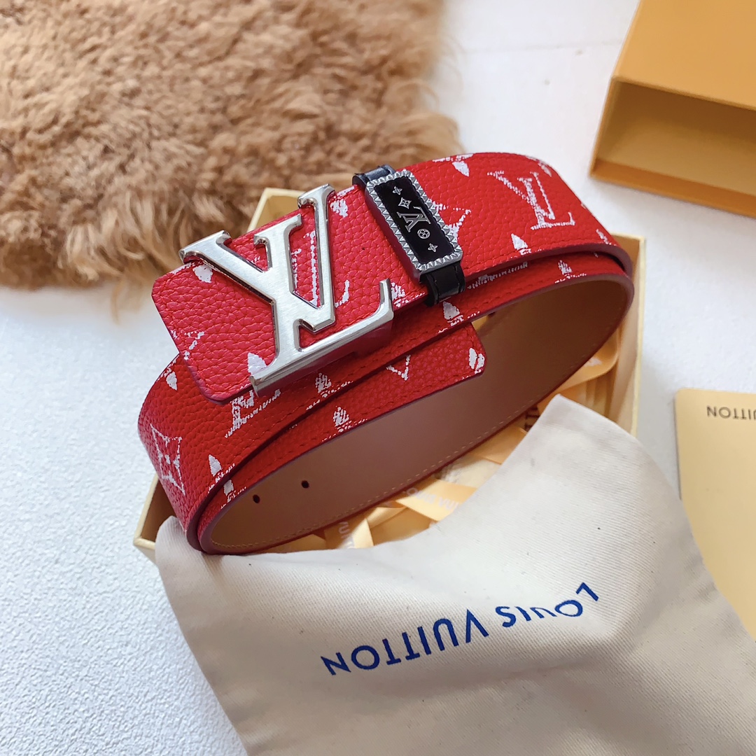 Louis Vuitton  本物の高級品、純鋼品質のバックル