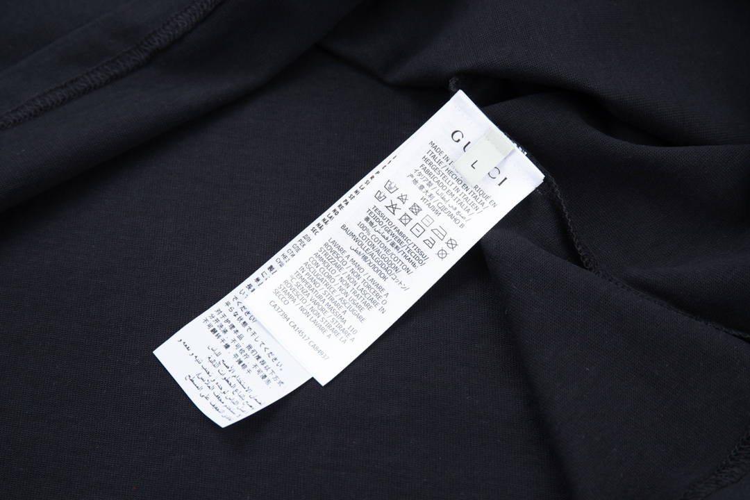 【GUCCI 公式旗艦店】クッチ Tシャツ ご好評に付き再入荷！