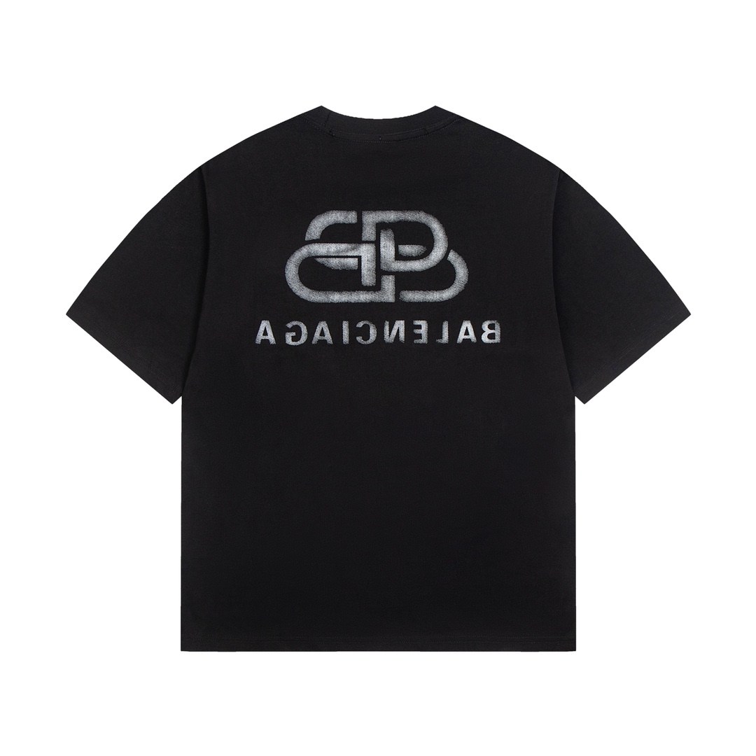 【BALENCIAGA】（バレンシアガ ）半袖Tシャツ、ご好評に付き再入荷！