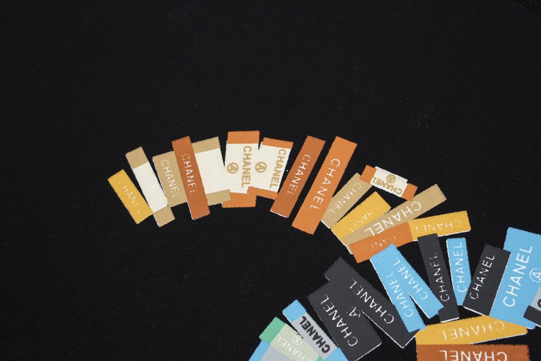 【CHANEL】（シャネル）半袖 男女兼用、ご好評に付き再入荷！