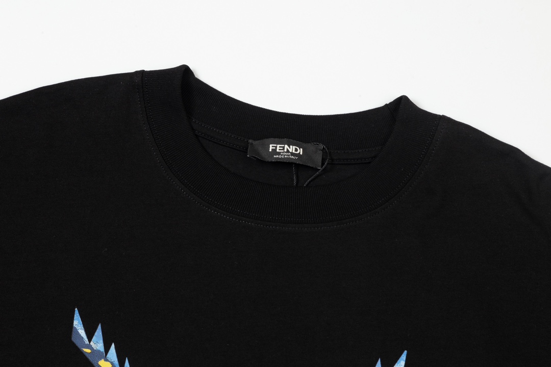 【FENDI】【在庫あり】【即日出荷】（フェンディ）男女兼用