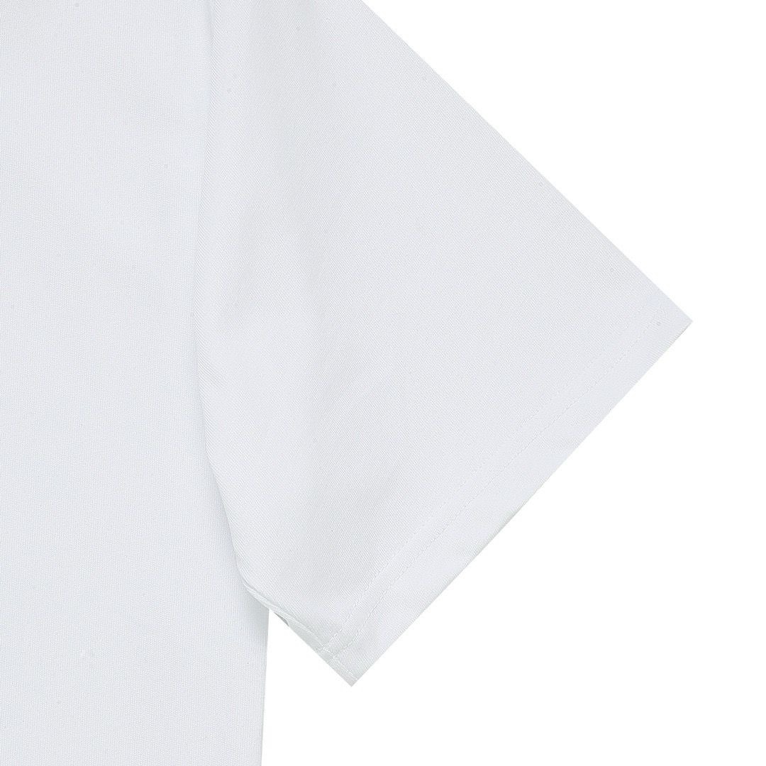 【BALENCIAGA】（バレンシアガ ）半袖Tシャツ、ご好評に付き再入荷！