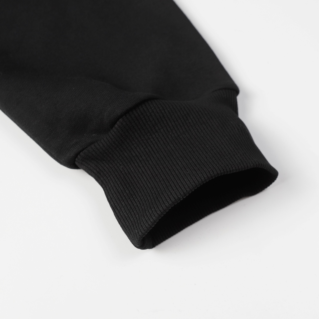 【BALENCIAGA公式旗艦店】好評に付き再入荷！！