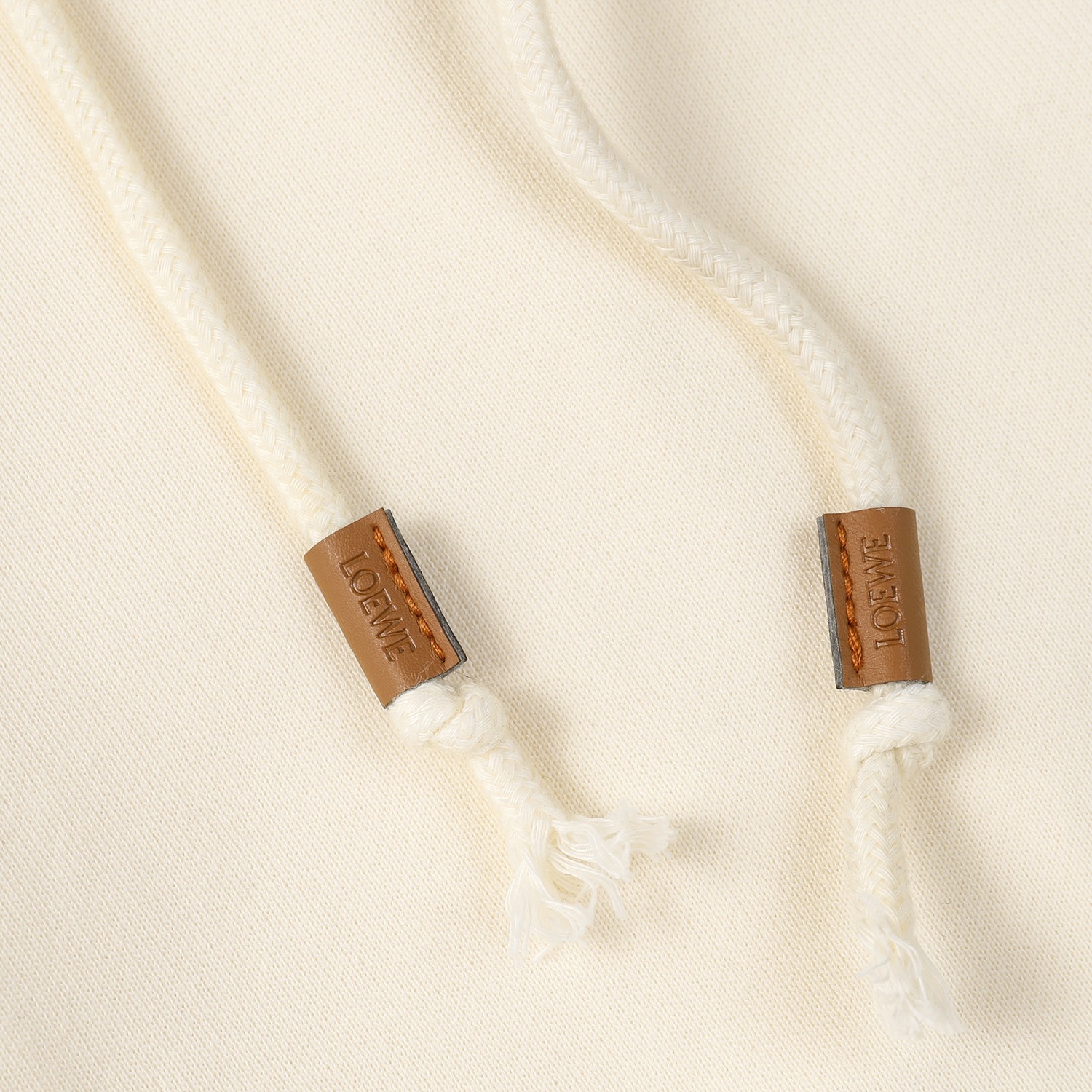 【 LOEWE旗艦店】ご好評に付き再入荷!!