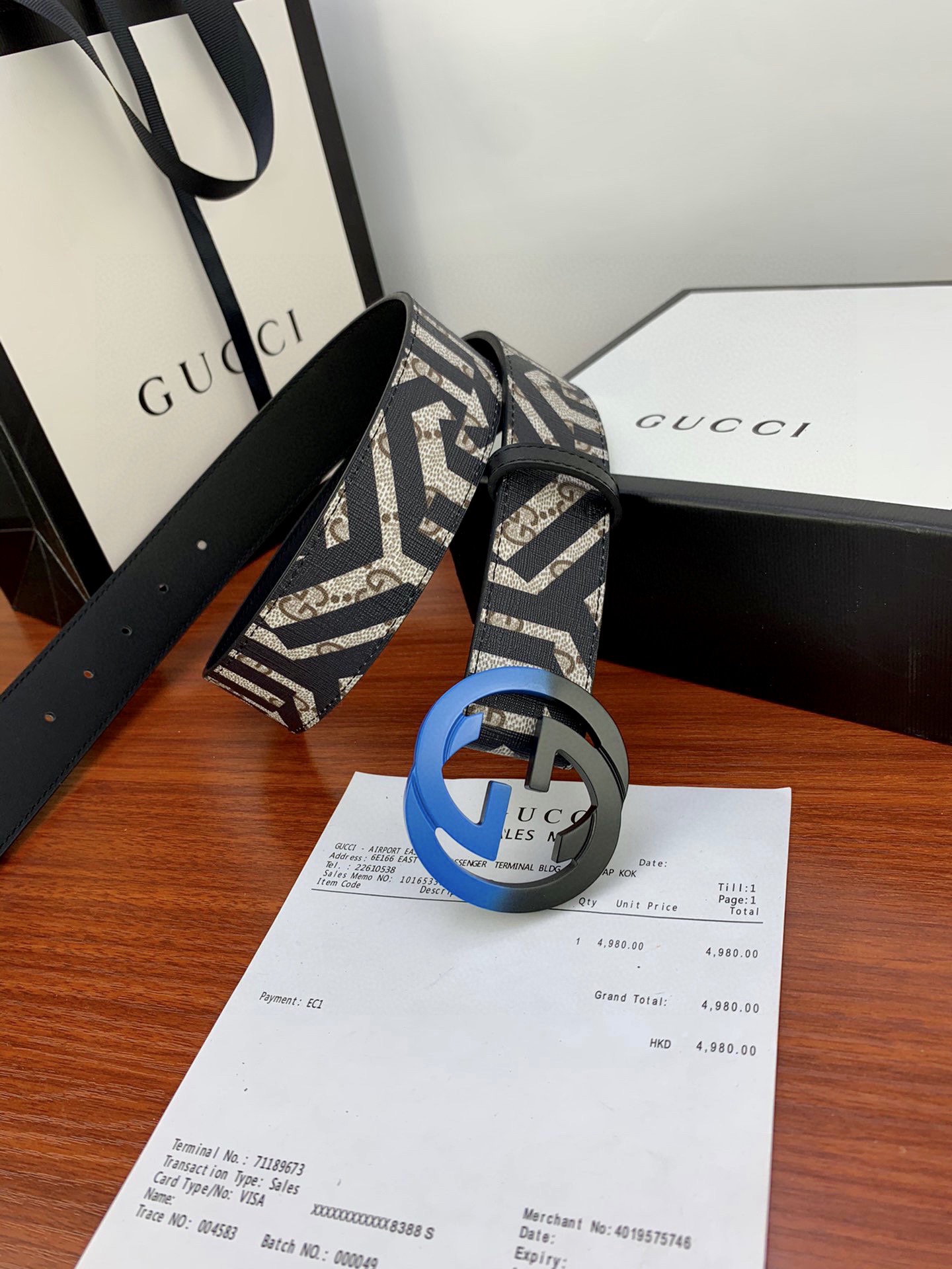 【GUCCI 公式旗艦店】クラシックGファミリーフラワーベルトボディ/初層レザーソール