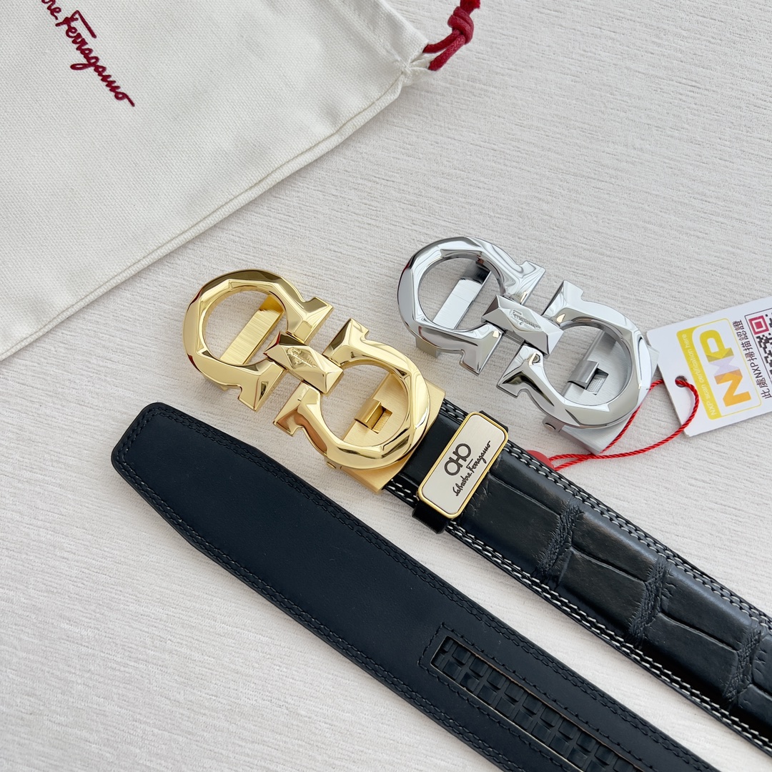 FERRAGAMO 一層目牛革クロコダイル柄ダブルステッチ