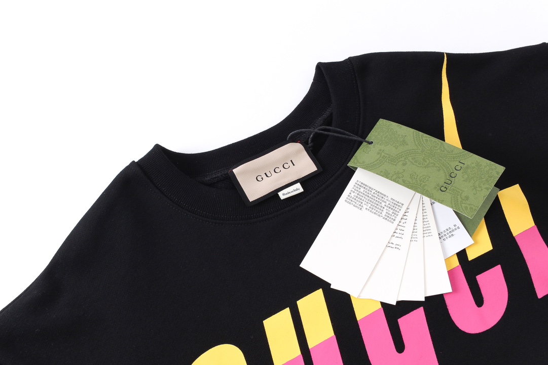 【 Gucci 旗艦店】ご好評に付き再入荷！！