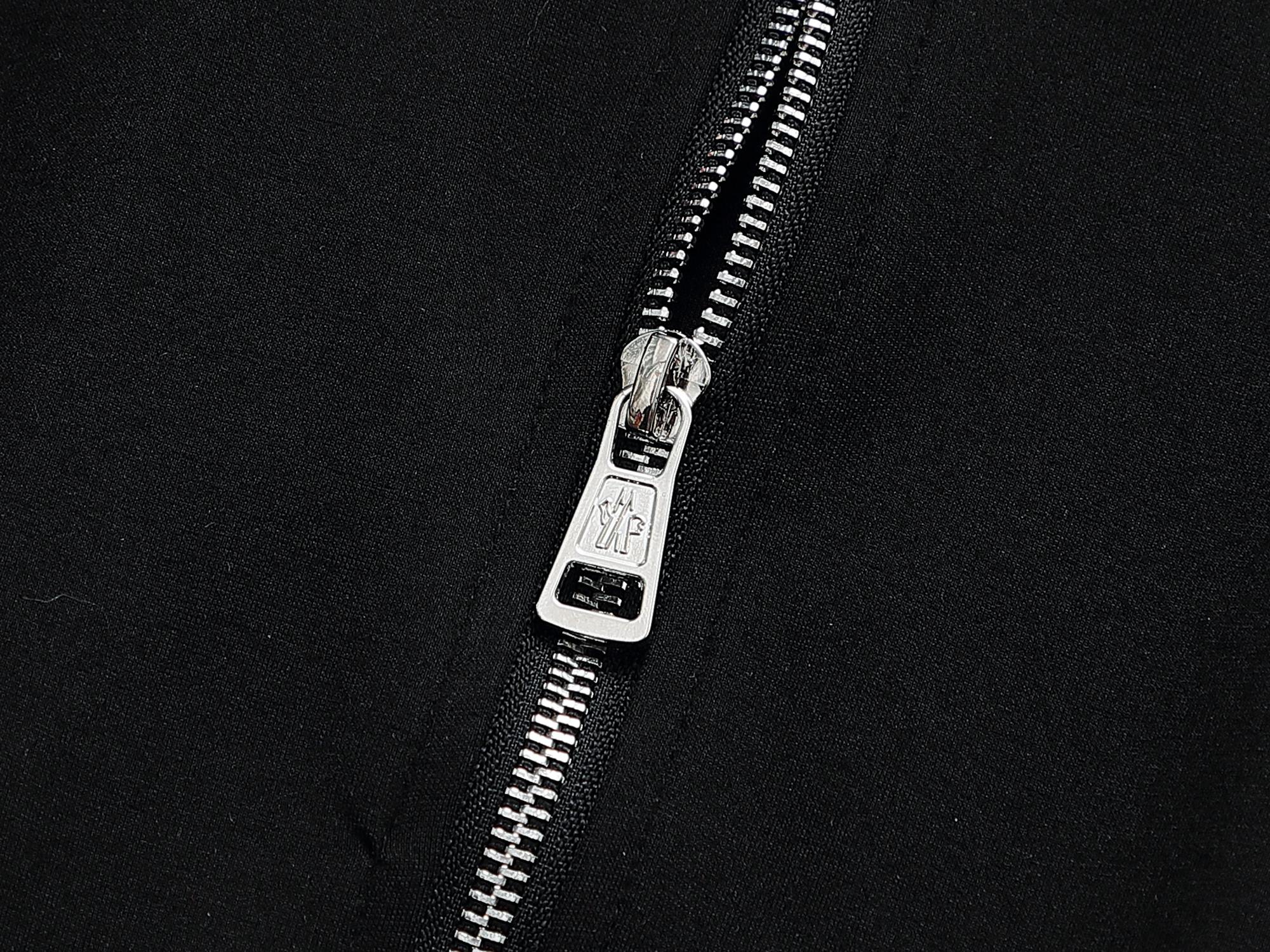 【MONCLER】モンクレール、【即日出荷】ご好評に付き再入荷！