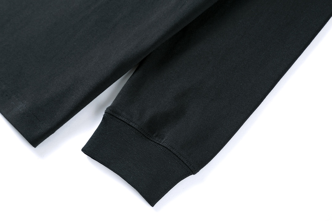 【Louis Vuitton公式旗艦店】ご好評に付き再入荷！！